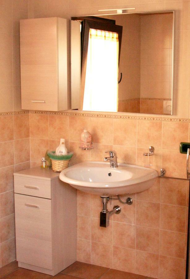 מונסרטו L'Isola Felice Apartment מראה חיצוני תמונה