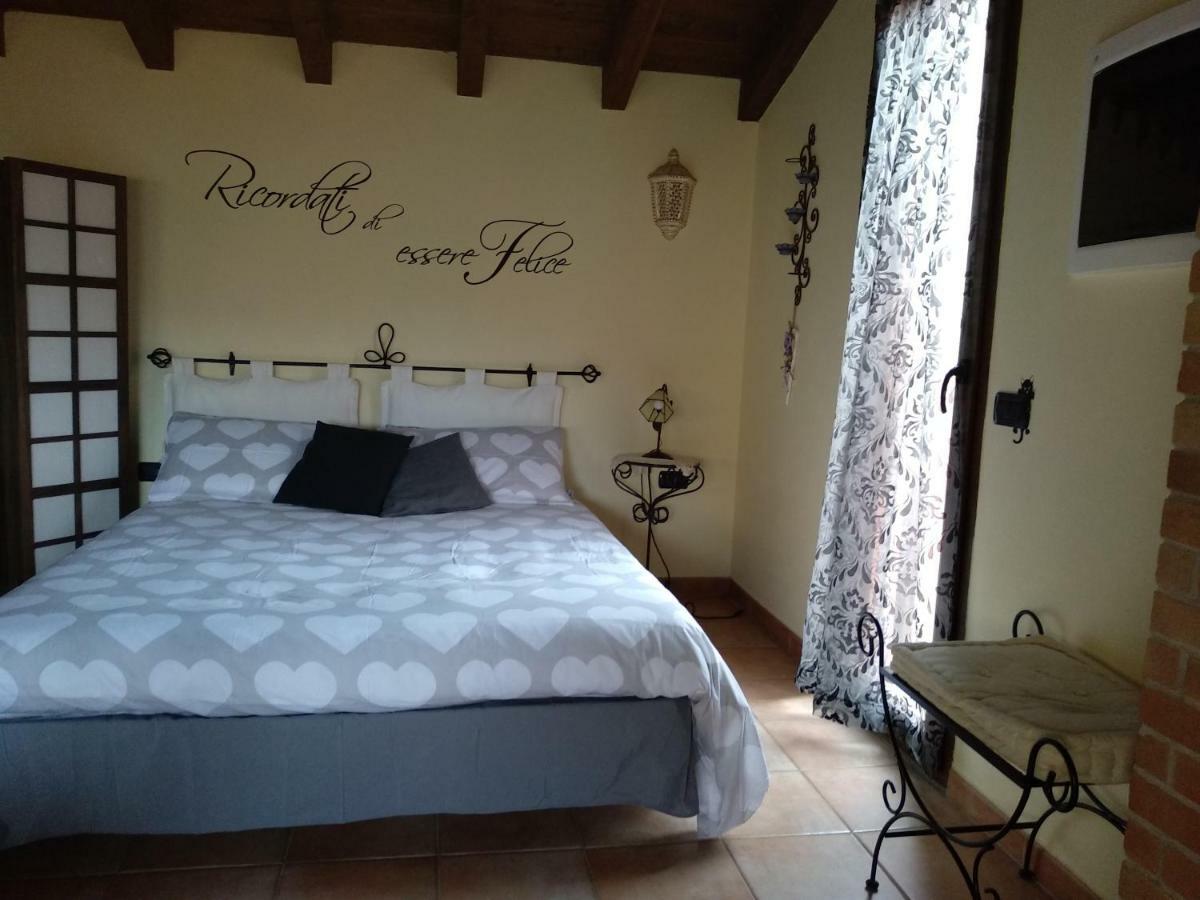 מונסרטו L'Isola Felice Apartment מראה חיצוני תמונה